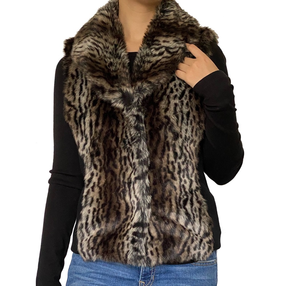 Kristen Blake faux fur vest with black sides